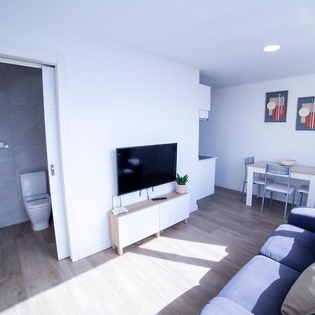 Avenida 40 Apartment Vecindario  Luaran gambar