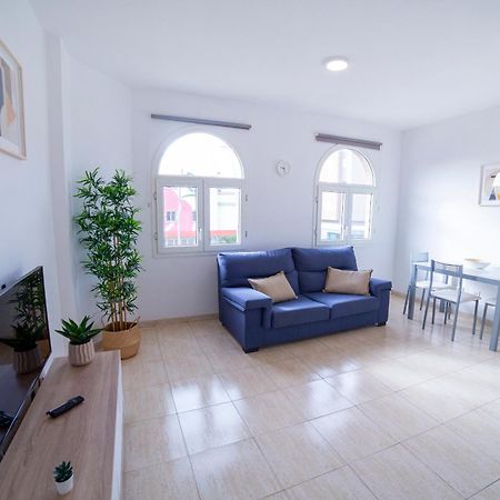 Avenida 40 Apartment Vecindario  Luaran gambar