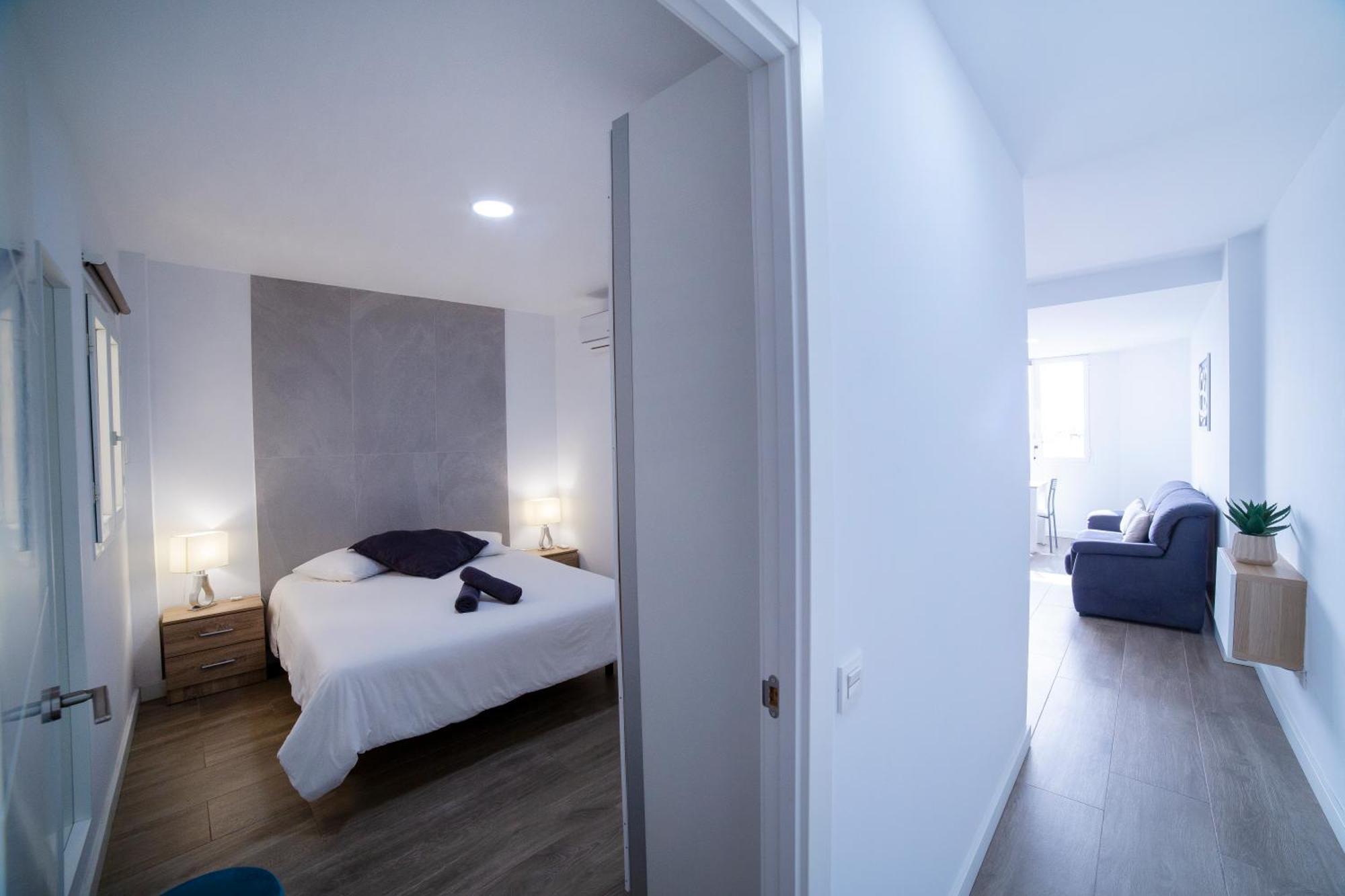 Avenida 40 Apartment Vecindario  Luaran gambar